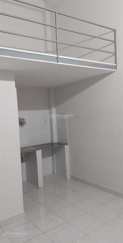 Phòng trọ, trung tâm nha trang, đường hoàn kiếm, dt 18m², giá 2 tr, cách co.op mart 300m, chợ 200m