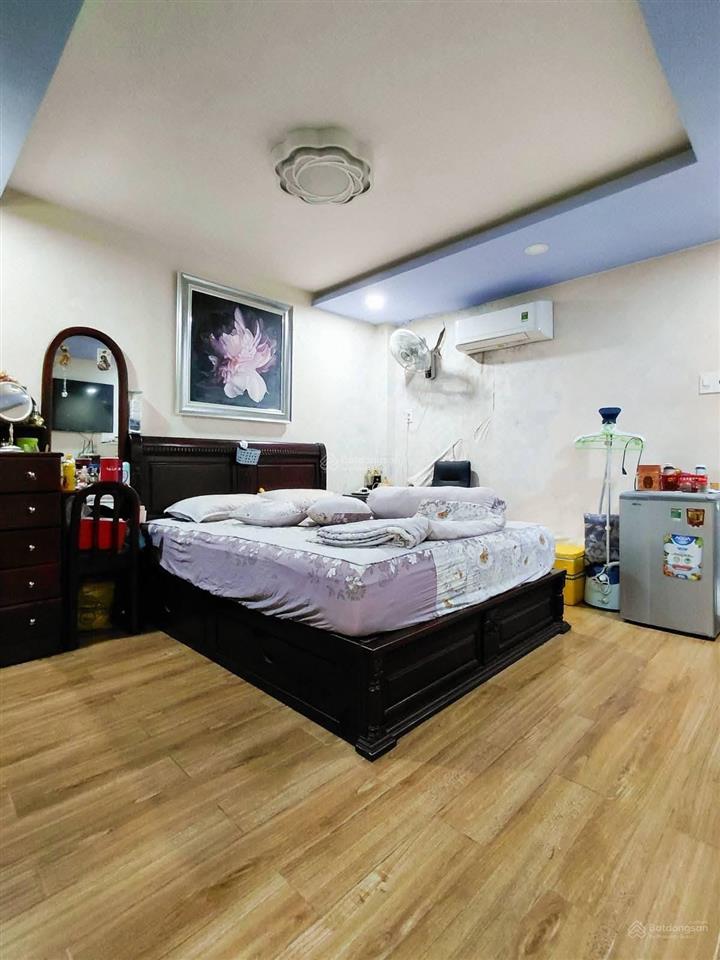 Bán nhà hẽm ô tô bình thạnh, chính chủ một đời chủ 90m2, 3 tầng giá 17.9 tỷ bớt nhiều.