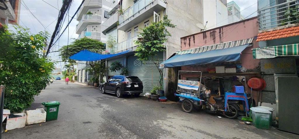 Nhà mặt tiền đường hẻm số 9 hoàng trọng mậu.