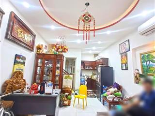 Nhà hẻm xe hơi khu vườn điều q.7