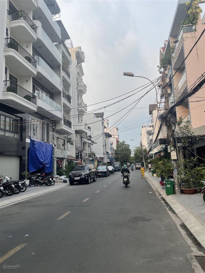 Bán lô đất mặt tiền đường 53 p. bình thuận