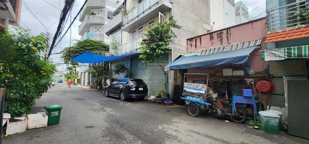 Đất đường nhựa 8m, phường tân kiểng, quận 7