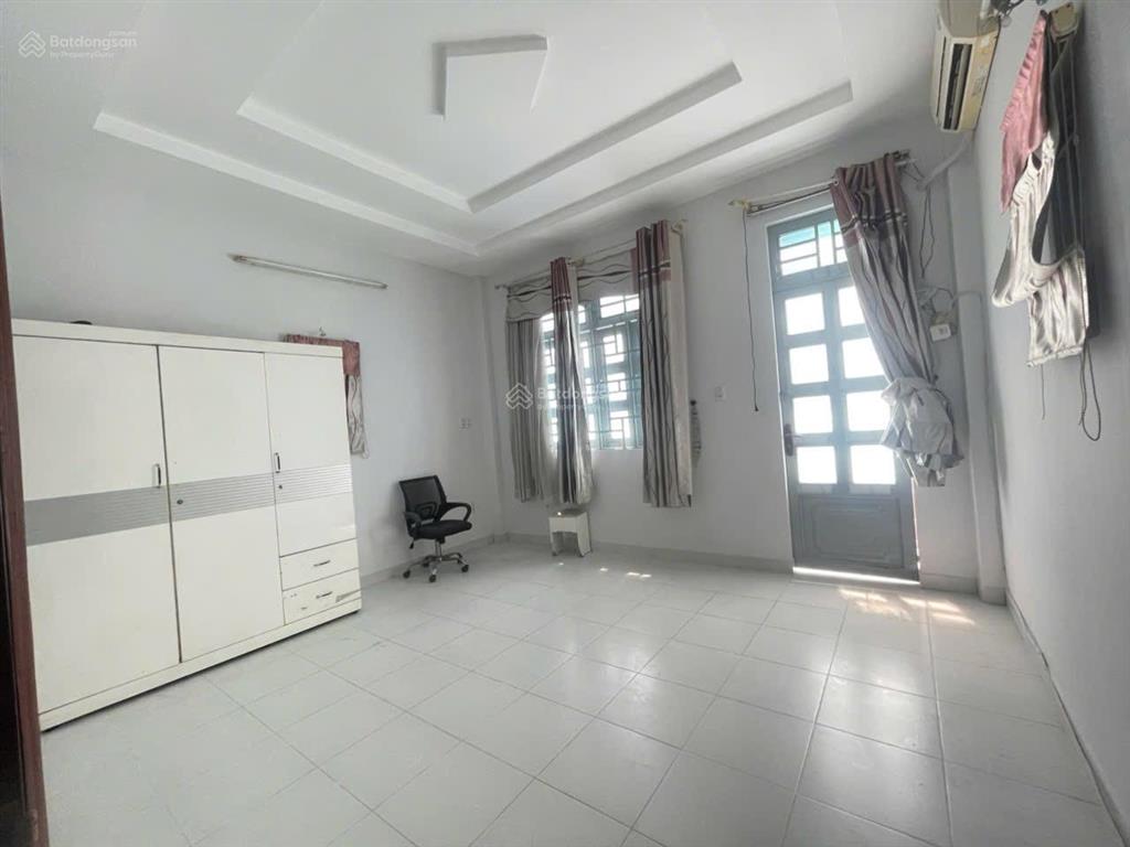 Nhà đường số 79, phường tân quy, quận 7
