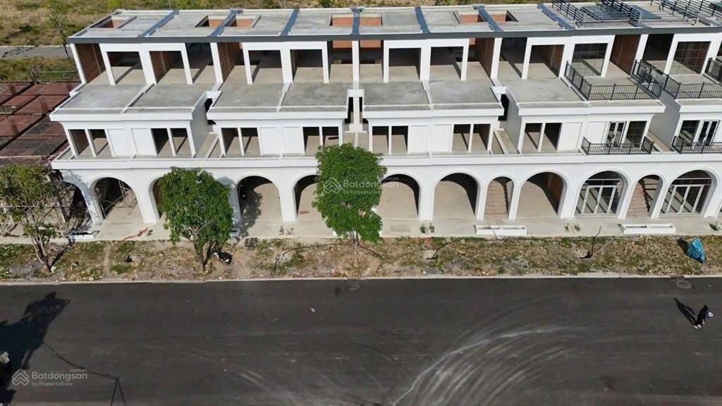 Chỉ 5x triệu/m2  mozadiso kđt duy nhất giá f0 cdt  ngay kề charmora city (sun group)