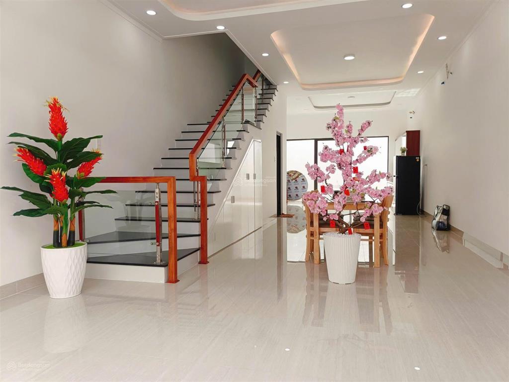 Chính chủ cho thuê gấp căn tm40  kinh doanh ngay