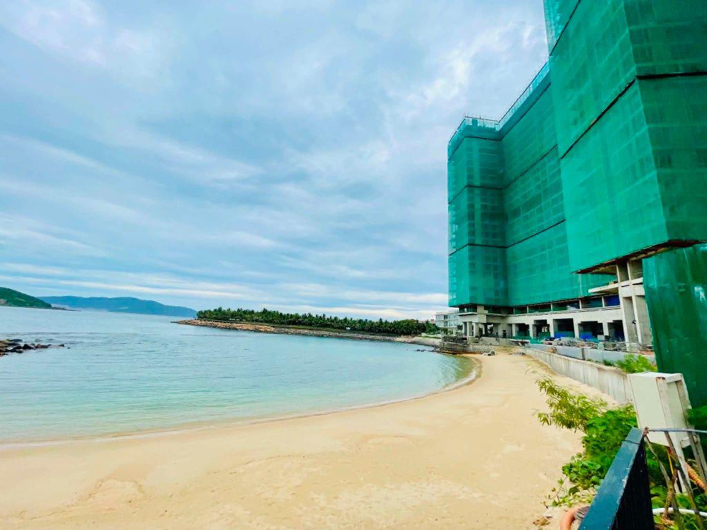 Căn hộ mặt biển Alora - Libera Nha Trang giá chỉ 1.599 tỷ/căn full nội thất cao cấp