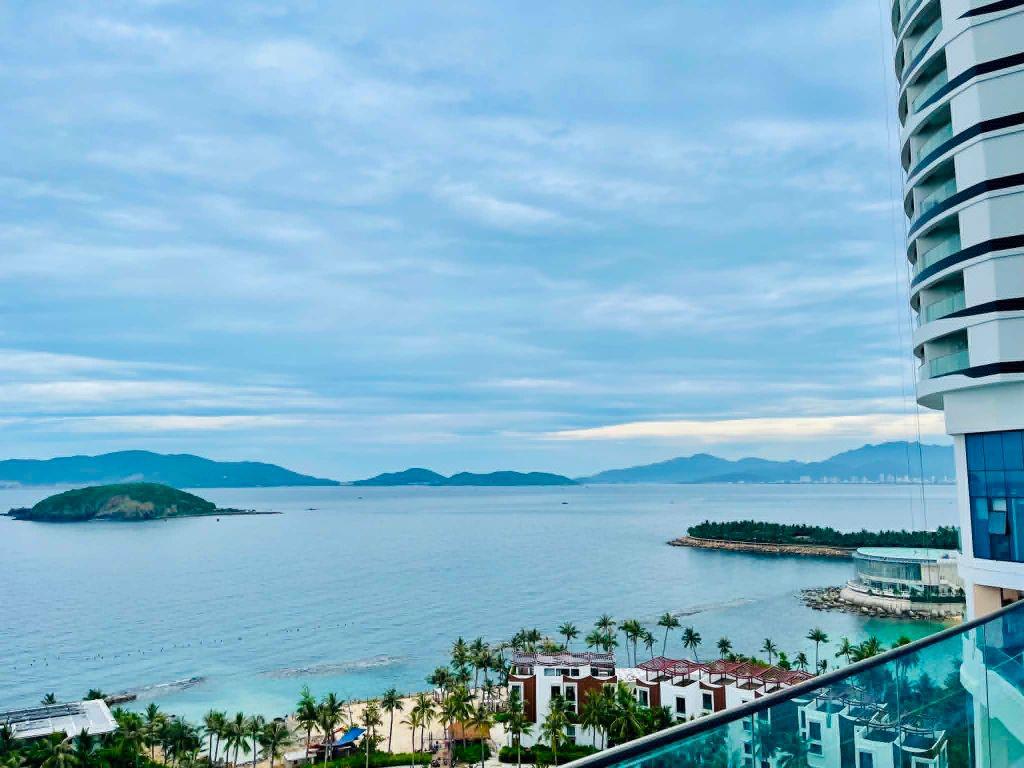 Căn hộ mặt biển Alora - Libera Nha Trang giá chỉ 1.599 tỷ/căn full nội thất cao cấp