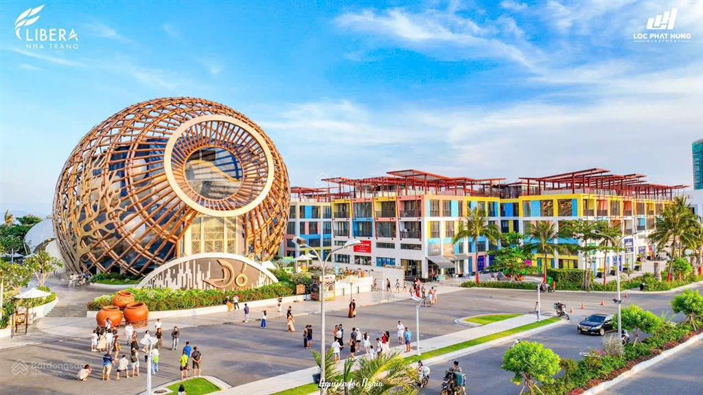 Quỹ căn studio toà sanhome view trực diện biển & nhà hát đó tầng cao đẹp giá gốc 1.8 tỷ