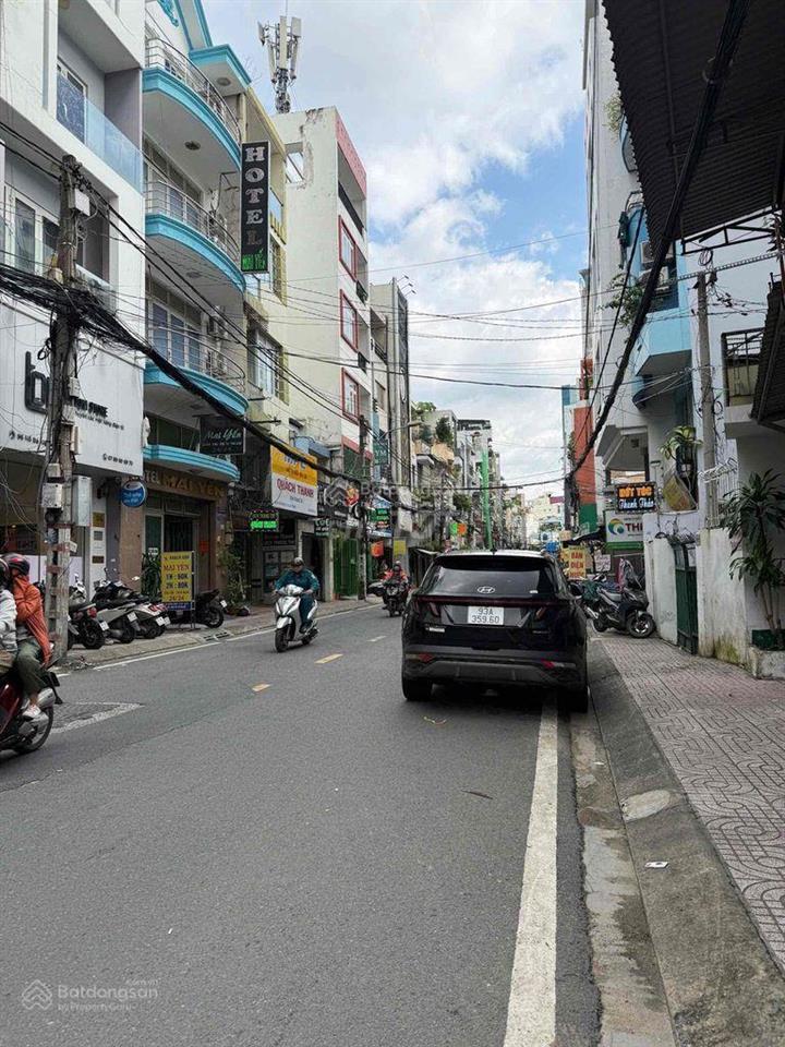 Siêu phẩm! nhà mt đường phạm văn hai đổi diện chợ kinh doanh sầm uất( 4.1x20m) 5 tầng. giá 21.9 tỷ