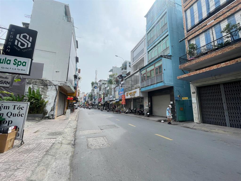 Bán gấp nhà đẹp hẻm 740 sư vạn hạnh, p12, q10 ngay vạn hạnh mall ( 5.3x10m). 4 tầng hđt 30tr/th