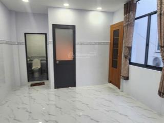 Chỉ 4.5 tỷ sở hữu ngay nhà 3 tầng 687/59/20 góc 2 mặt tiền đường lạc long quận, tân bình
