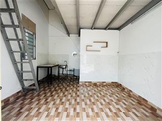 Phòng mặt tiền đường nguyễn duy trinh, ngay kđt đông tăng long, gần kcnc, hutech, marketing