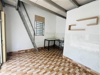 Phòng 25m2 máy lạnh đường a3, đông tăng long, sát bên khu cnc, hutech, fpt, marketing