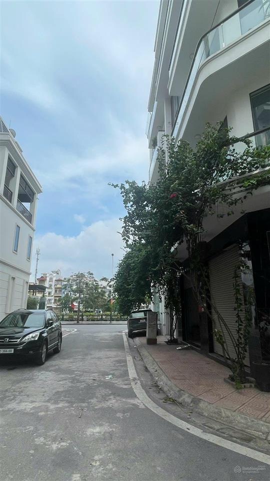 Cc cần bán gấp siêu phẩm 2 mặt tiền 75m2 thế lữ 6 tầng, thang máy, full nội thất, view sông tam bạc