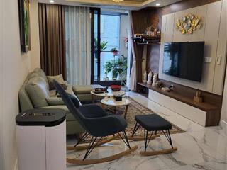 Chính chủ cần bán căn hộ dt 105m2 new skyline văn quán, hà đông 2 ngủ + 1, 2 wc.  0983 023 ***