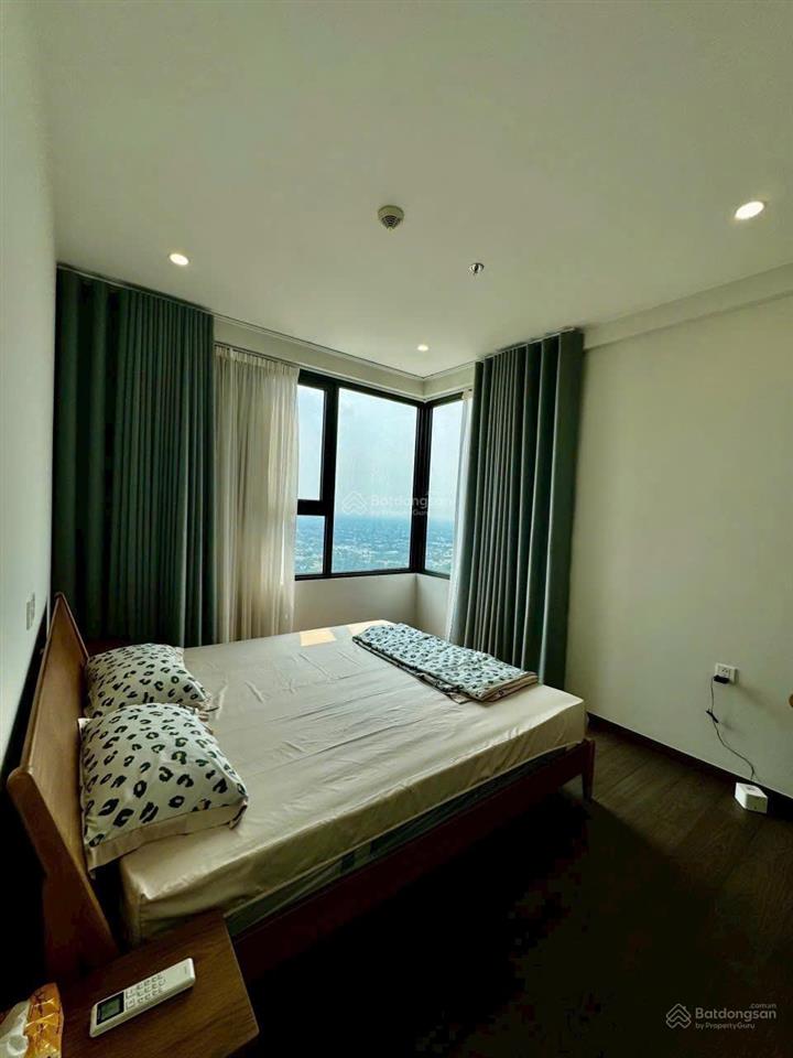 Căn 3pn 2wc cuối cùng cho thuê the emerald golf view