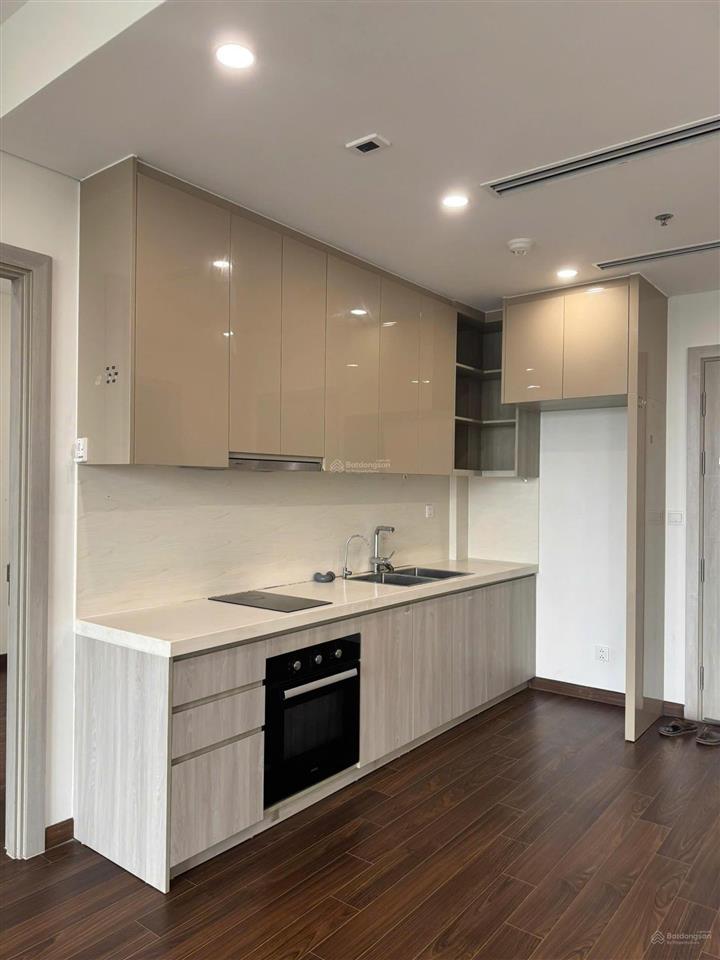 Chính chủ bán căn 2 ngủ 60,2m2 masteri west heights tòa b, tầng thấp, view hồ công viên trung tâm