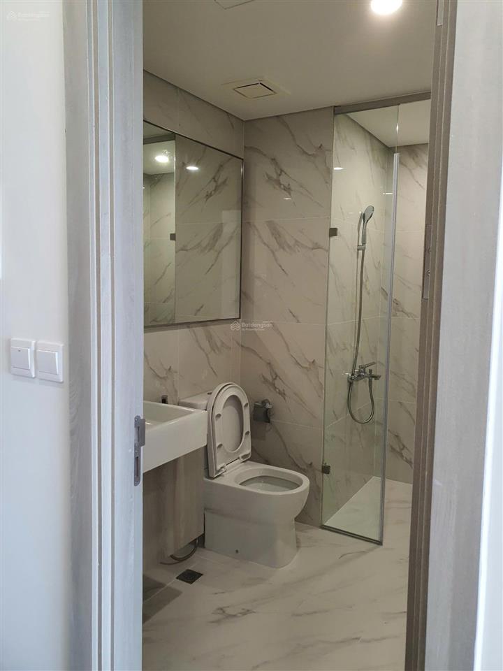 Chính chủ bán căn 2pn 60,2m2 masteri west heights b, tầng thấp, view hồ công viên trung tâm