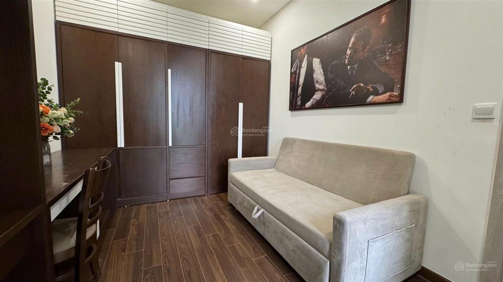 Cho thuê căn hộ masteri vinhomes smart city, 2pn 2wc, view hồ, full nội thất