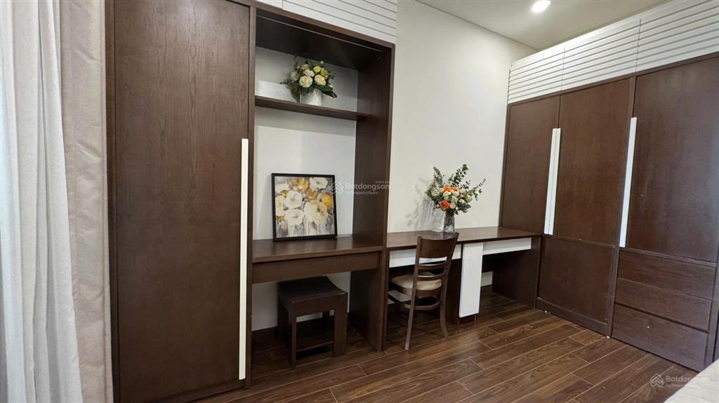 Cho thuê căn hộ masteri vinhomes smart city, 2pn 2wc, view hồ, full nội thất