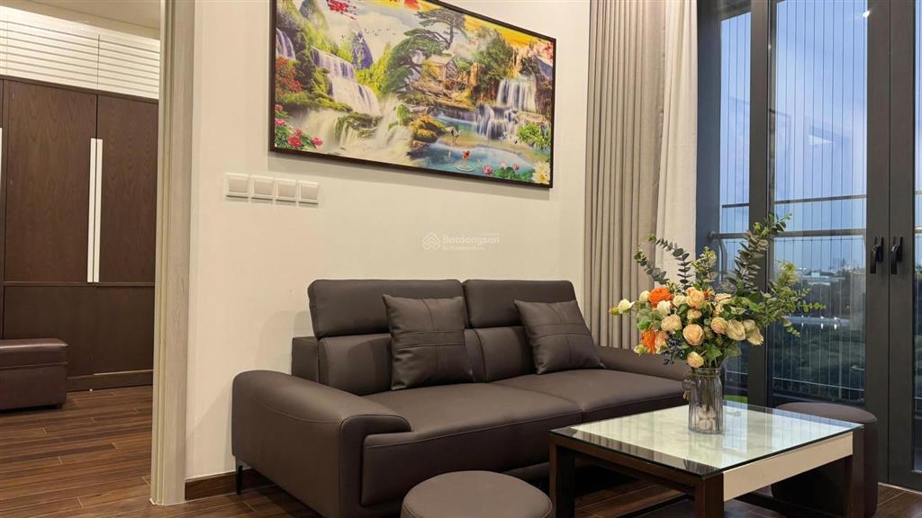 Cho thuê căn hộ masteri vinhomes smart city, 2pn 2wc, view hồ, full nội thất