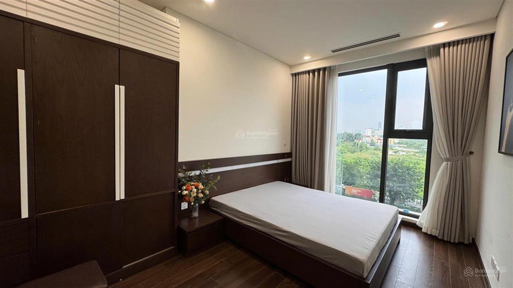 Cho thuê căn hộ masteri vinhomes smart city, 2pn 2wc, view hồ, full nội thất