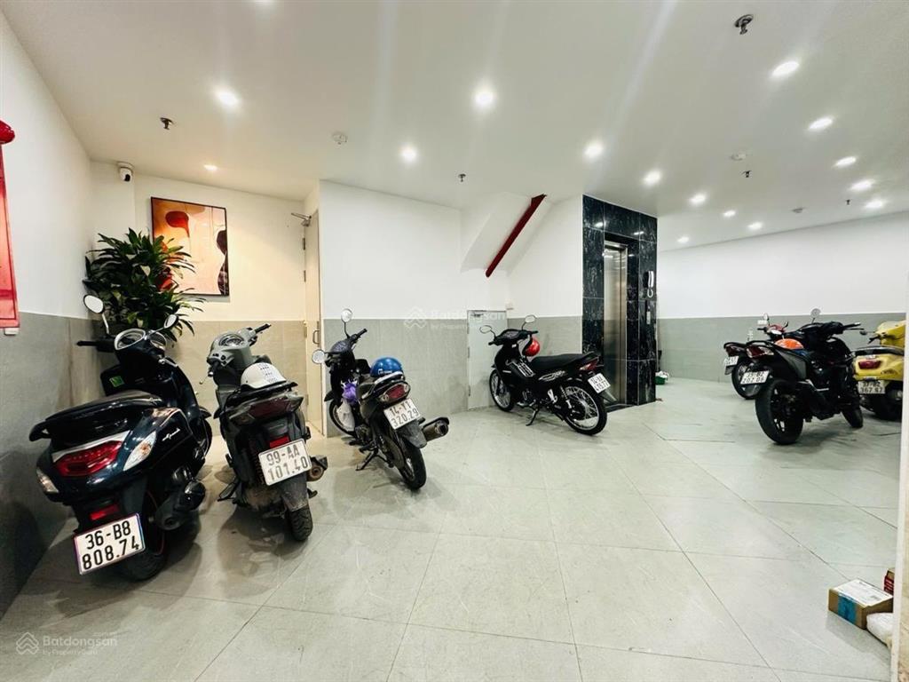 P quan nhân 50*6t oto 20m,ngõ to 3 gác, 2 thoáng, nở hậu, 10 phòng full sẵn dòng tiền 60tr/ tháng