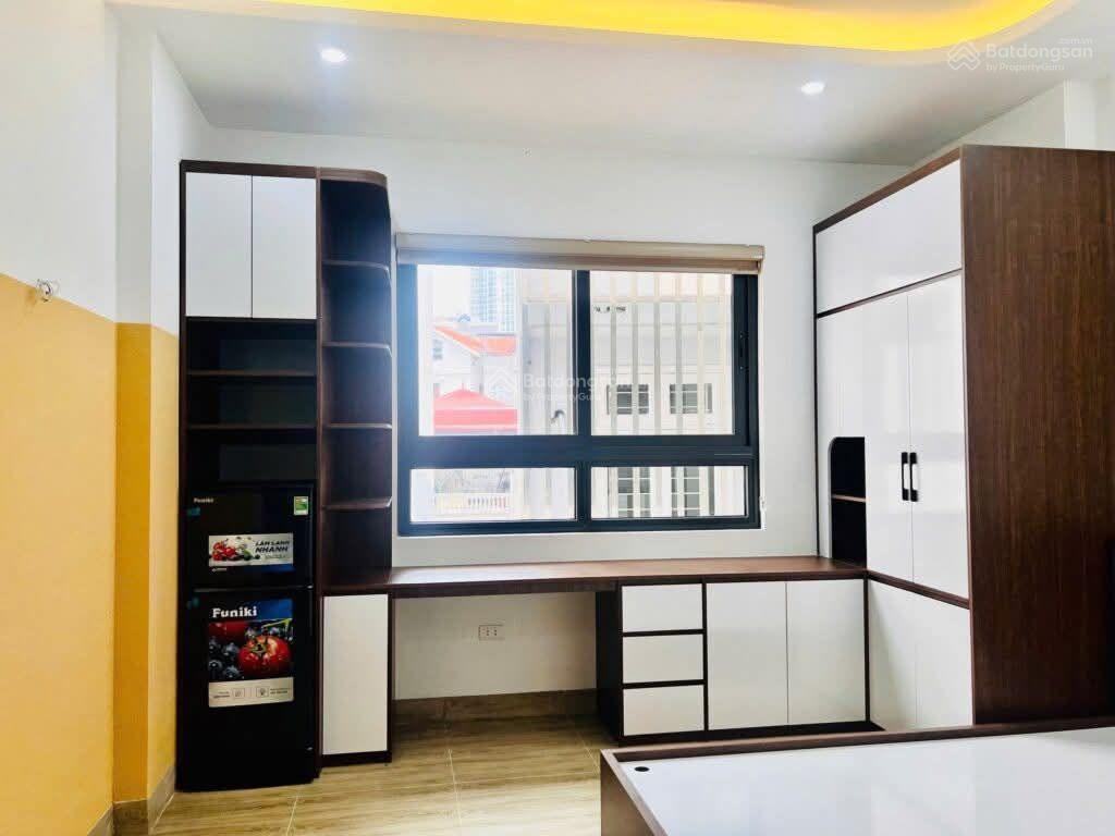 P quan nhân 50*6t oto 20m,ngõ to 3 gác, 2 thoáng, nở hậu, 10 phòng full sẵn dòng tiền 60tr/ tháng