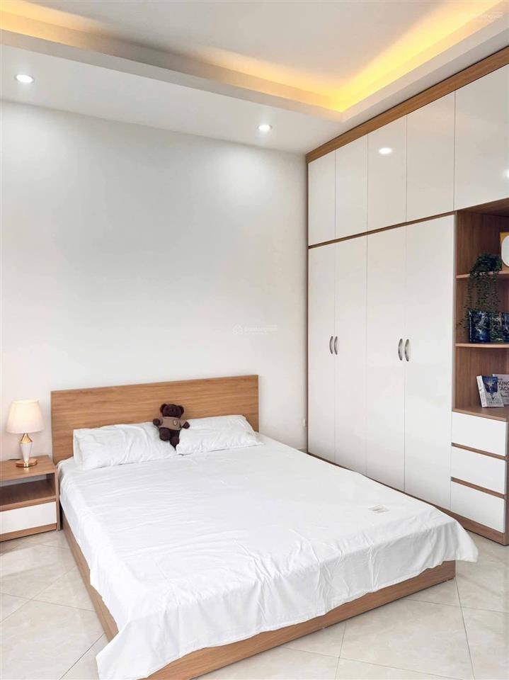 Cần tiền bán gấp toà dòng tiền p yên lãng 65m2*5t, sát phố, 3 gác, 30m ô tô, 2 thoáng, pccc, sẵn sổ