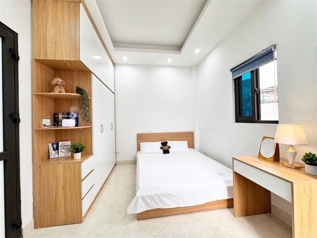 Cần tiền bán gấp toà dòng tiền p yên lãng 65m2*5t, sát phố, 3 gác, 30m ô tô, 2 thoáng, pccc, sẵn sổ