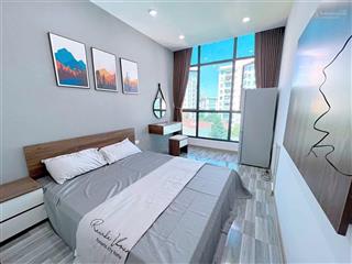 Siêu phẩm! căn góc đường láng( ngã tư sở) sát phố,cạnh royal city, oto 20m, ngõ to 3 gác, 3 thoáng