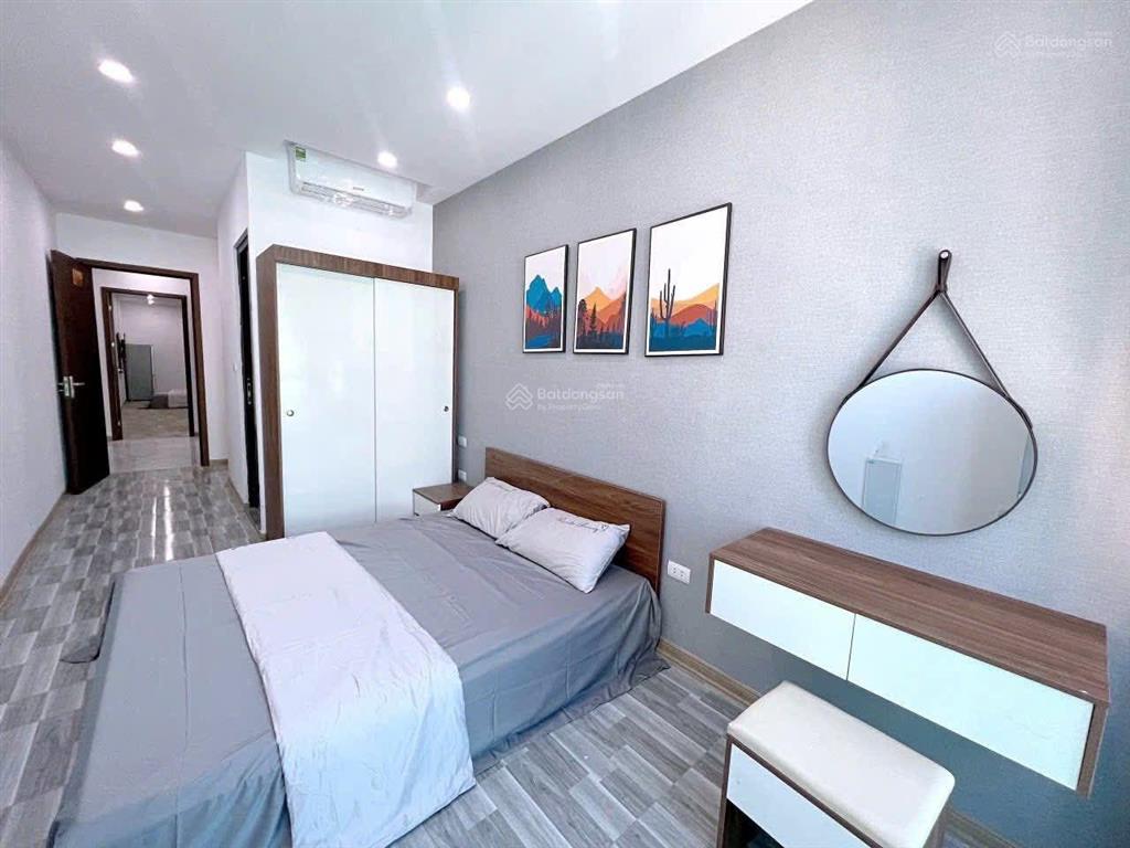 Siêu phẩm! căn góc đường láng( ngã tư sở) sát phố,cạnh royal city, oto 20m, ngõ to 3 gác, 3 thoáng