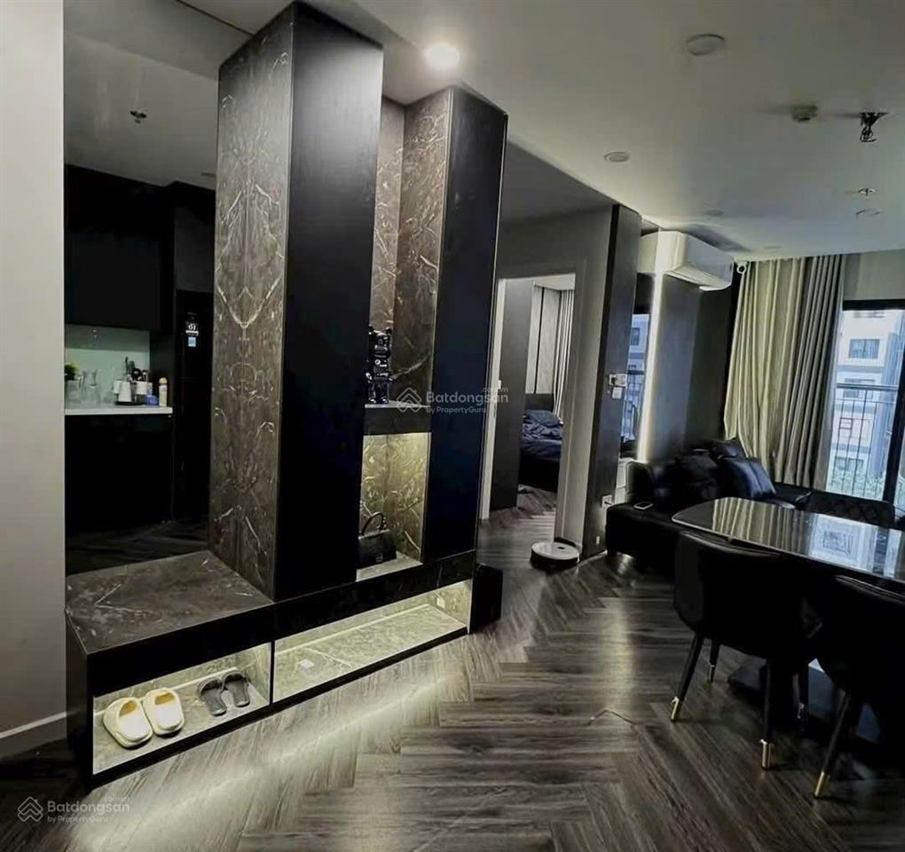 Giá tốt! bán căn 2pn1vs 55m2 full nội thất tòa i5, hướng mát, cạnh nhà nổi gửi xe, sổ sẵn