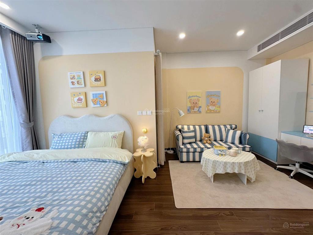 Căn studio giá tốt 30m2 full nội thất chỉ 2,6 tỷ tại tòa mas d, căn tầng trung đẹp, sổ đỏ sẵn có