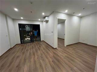 Chủ * bán gấp căn 1n+ 48m2 mặt hồ toà i1 giá cực tốt chỉ 2,8x tỷ, hướng mát, nhà mới, sẵn sổ