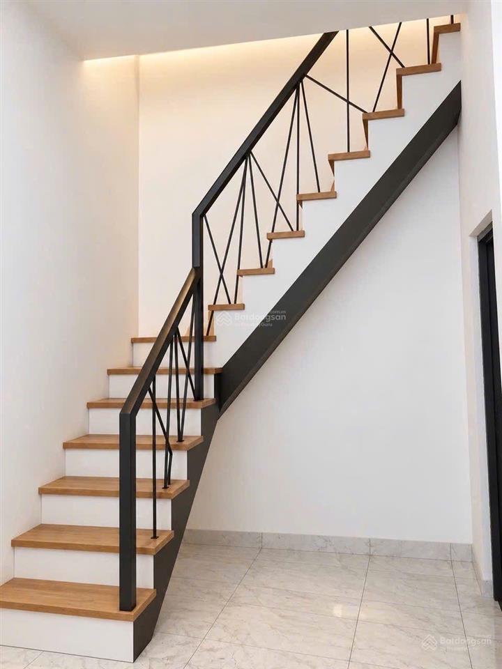 Cho thuê np 3pn, 4wc, 99m2, 22 triệu vnd tại phạm phú thứ, tân bình, hcm