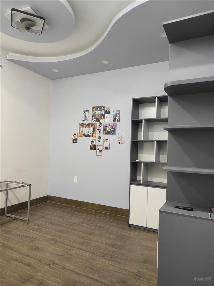 Cho thuê nhà phú tân,tp mới bình dương 
diện tích 5*30,4 phòng ngủ