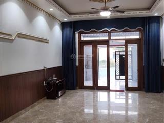 Cho thuê nhà trệt 2 lầu gần tp mới tại phường phú tân  tp mới bình dương giá thuê 17 triệu/ tháng