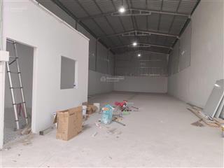 Cho thuê kho thành phố mới bình dương 
diện tích 270m , có văn phòng
