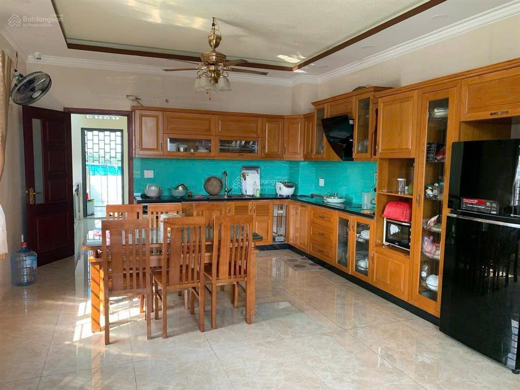 Cho thuê nhà gần trường nguyễn khuyến phú chánh b
1 trệt 1 lửng 3 lầu