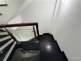 Cho thuê nhà phố suncassa 1
5*16,3 phòng ngủ,3wc