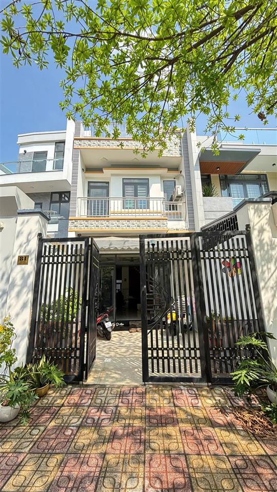 Cho thuê nhà kdc hiệp thành 3
diện tích 5m x ~19m, 3wc, 1 tầng hầm