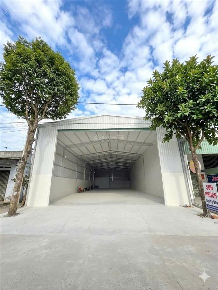 Cho thuê kho kết hợp mặt bằng trưng bày sản phẩm