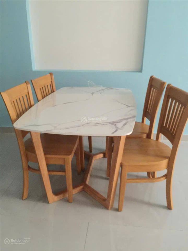 Cho thuê nhà tm dv phú mỹ 
dt 7*17,3 phòng ngủ,3wc