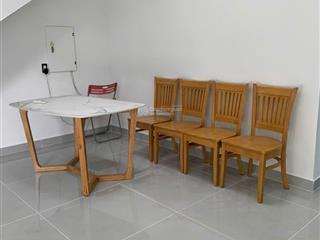 Cho thuê nhà tm dv phú mỹ 
dt 7*17,3 phòng ngủ,3wc