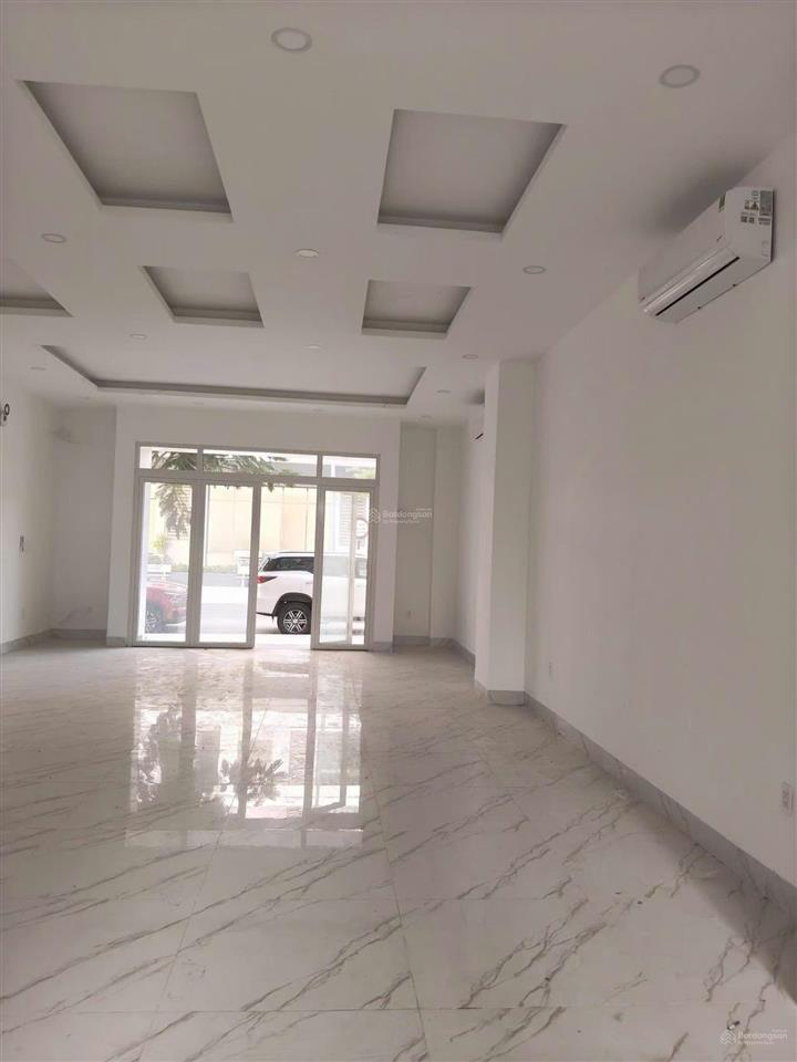 Cho thuê nhà tm dv phú mỹ
6*17 4pn, 4wc