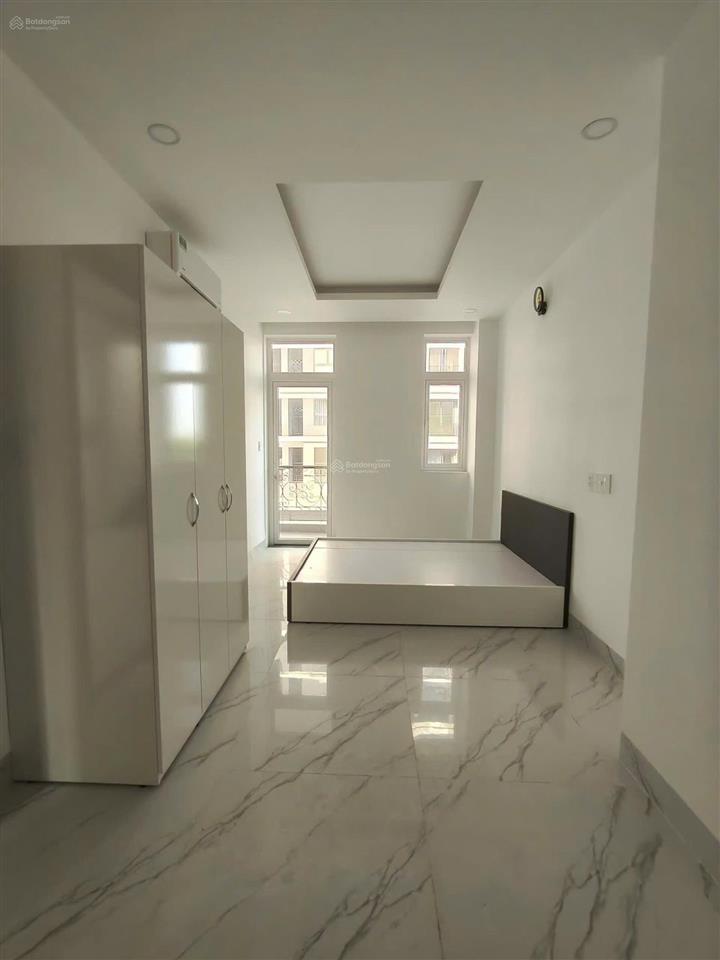 Cho thuê nhà tm dv phú mỹ
6*17 4pn, 4wc