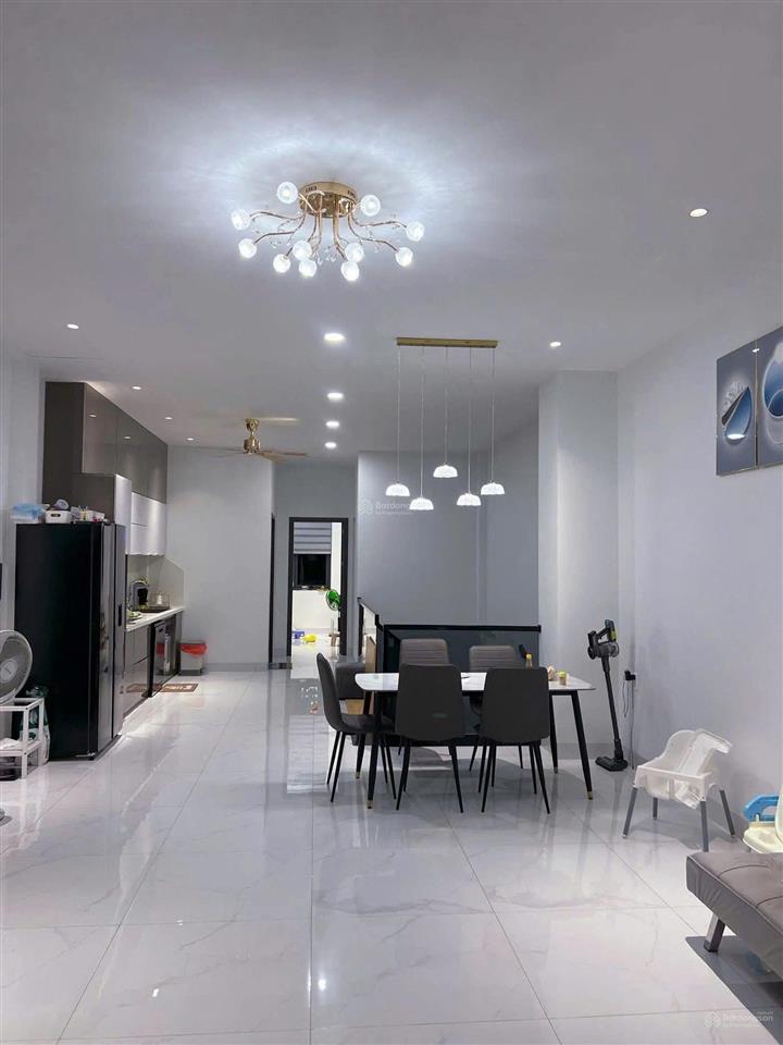 Cho thuê căn hộ sora gardens ii
diện tích 100m²  3 phòng ngủ, 2wc