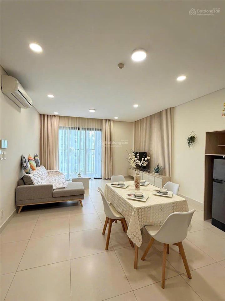 Cho thuê căn hộ sora gardens ii
diện tích 1 phòng ngủ, 1wc