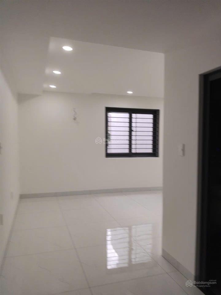 Cho thuê nhà kdc phúc đạt 
diện tích 5*20, có 5 phòng ngủ